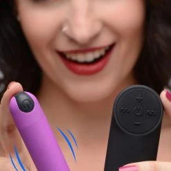 Bang Vibrating Bullet With Remote Control - Vibrators